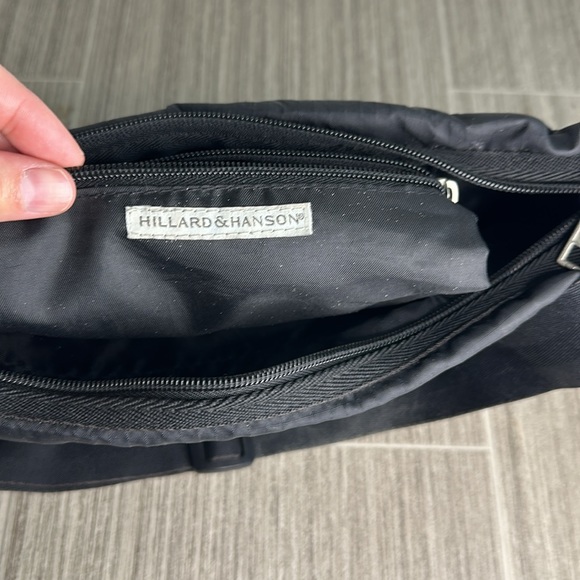 Hilliard and Hanson Black Handbag - Picture 3 of 3